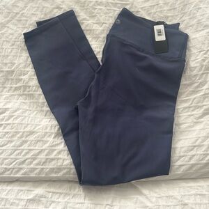 NWT Size L Savvi Indi Leggings